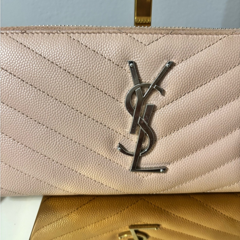 Yves Saint Laurent Blush Caviar Leather Zip Around Wallet - Picture 2 of 9